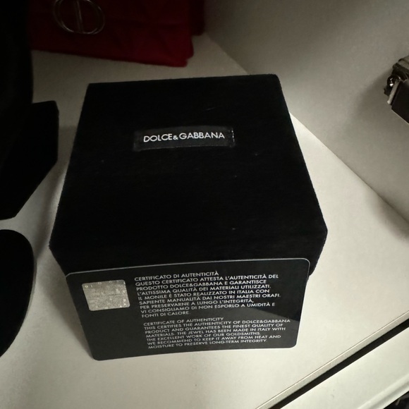 Dolce & Gabbana earrings - Picture 5 of 7